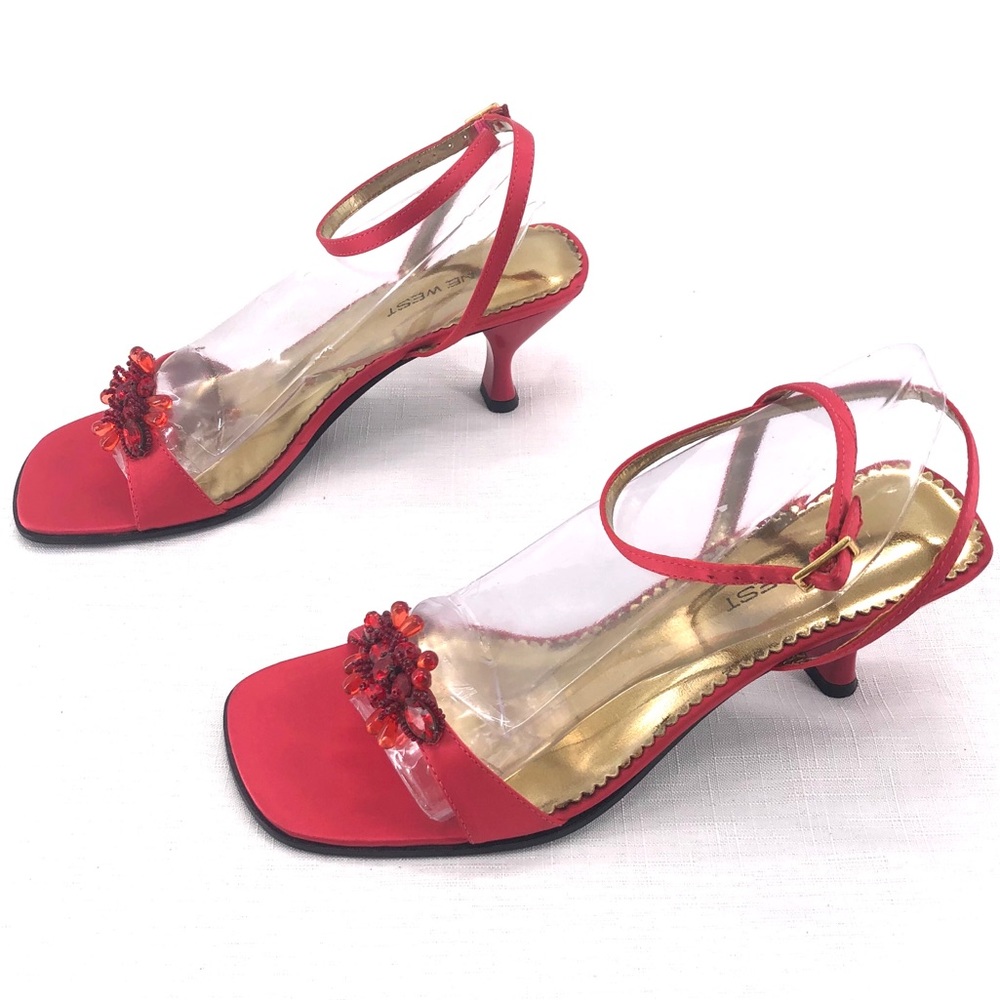 Nine West pink pumps